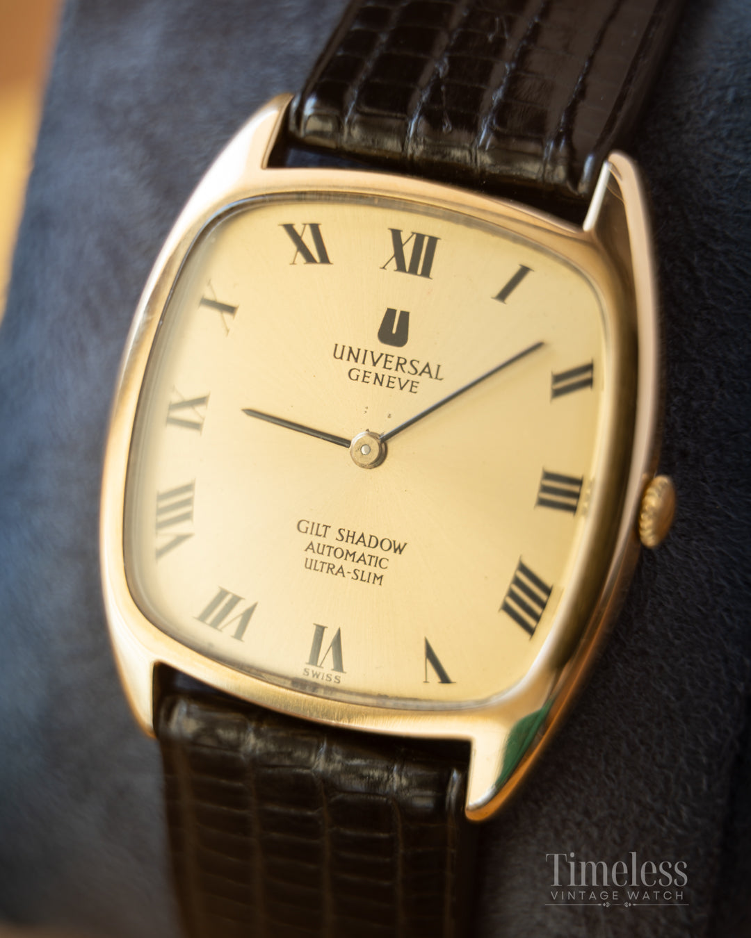 Universal Genéve Gilt Shadow Ultra Slim Automatic