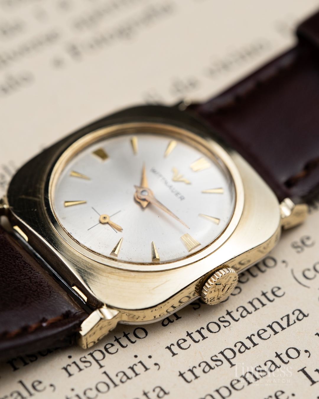 Wittnauer 50’ Ref. 2691-9E - 10K Gold Filled