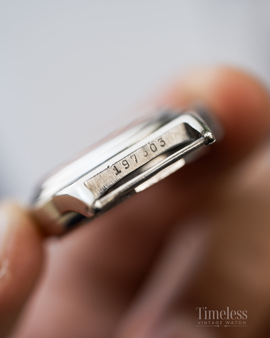 Alpina 1930s Borgel Case – Gilt Singer Dial – Cal. 586