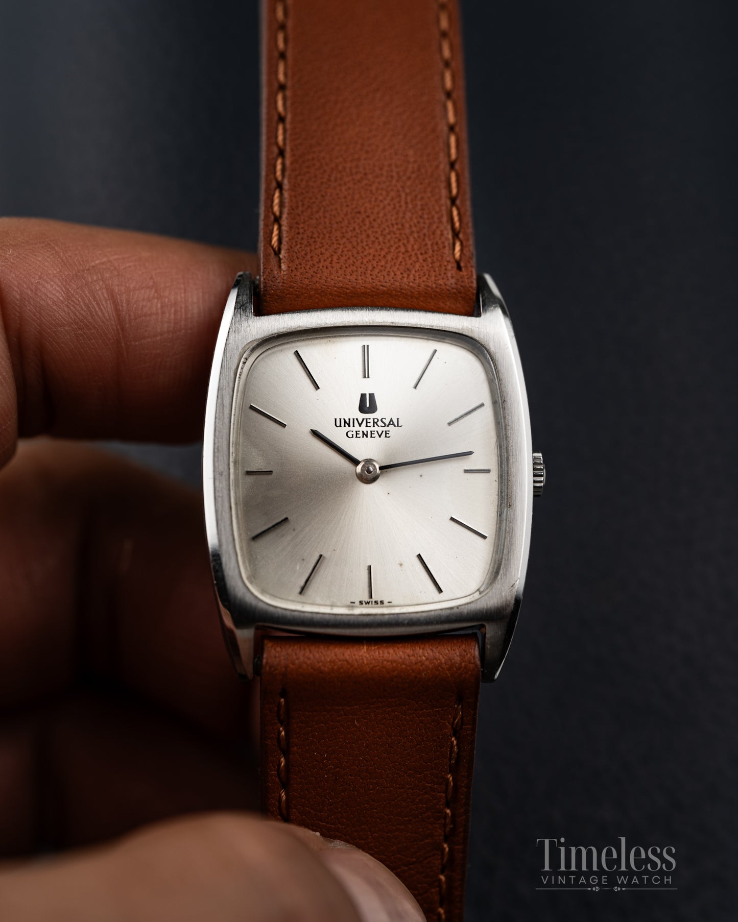Universal Genève Ref. 842114, Tank - Manual Wind 1-42 1970