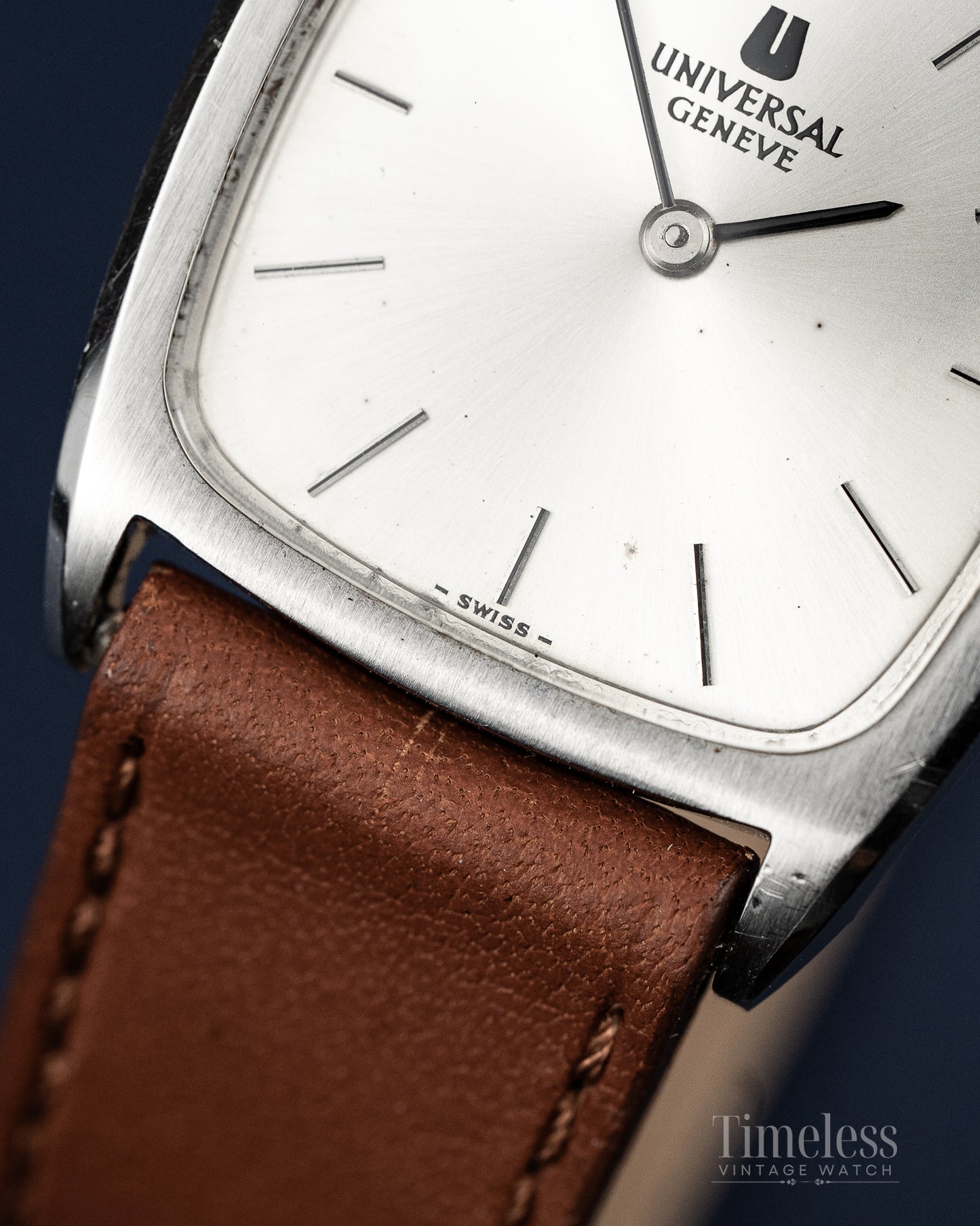 Universal Genève Ref. 842114, Tank - Manual Wind 1-42 1970