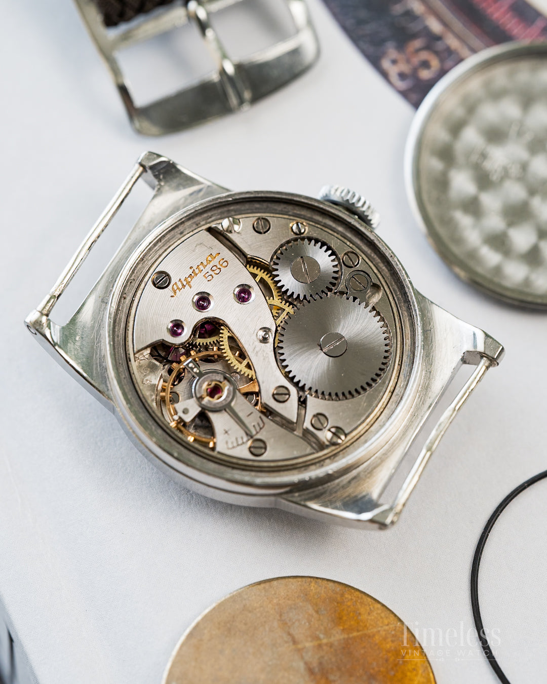 Alpina 1930s Borgel Case – Gilt Singer Dial – Cal. 586