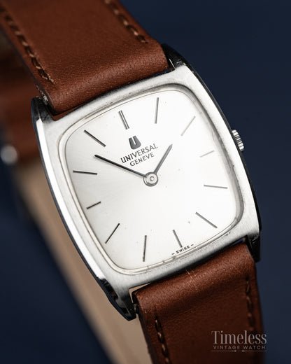 Universal Genève Ref. 842114, Tank - Manual Wind 1-42 1970